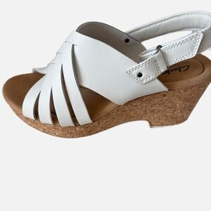 Clarks Gisele Glow White Cork Wedge Sandals. New, never worn but without box.